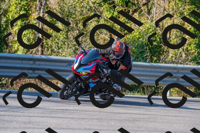 20260228120031-R01_1733_R1