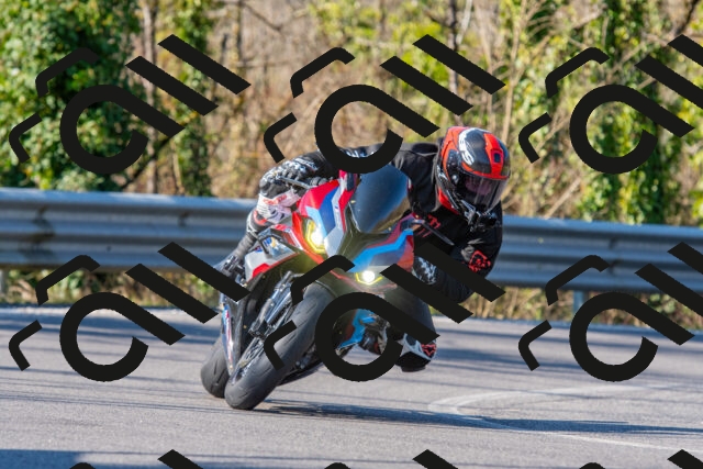 20260228120032-R01_1739_R1