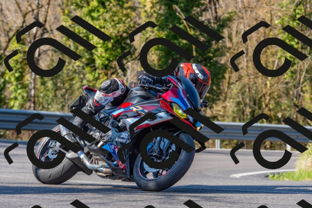 20260228120033-R01_1742_R1