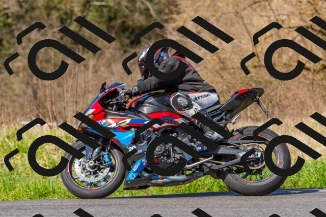 20260228120418-R01_1769_R1